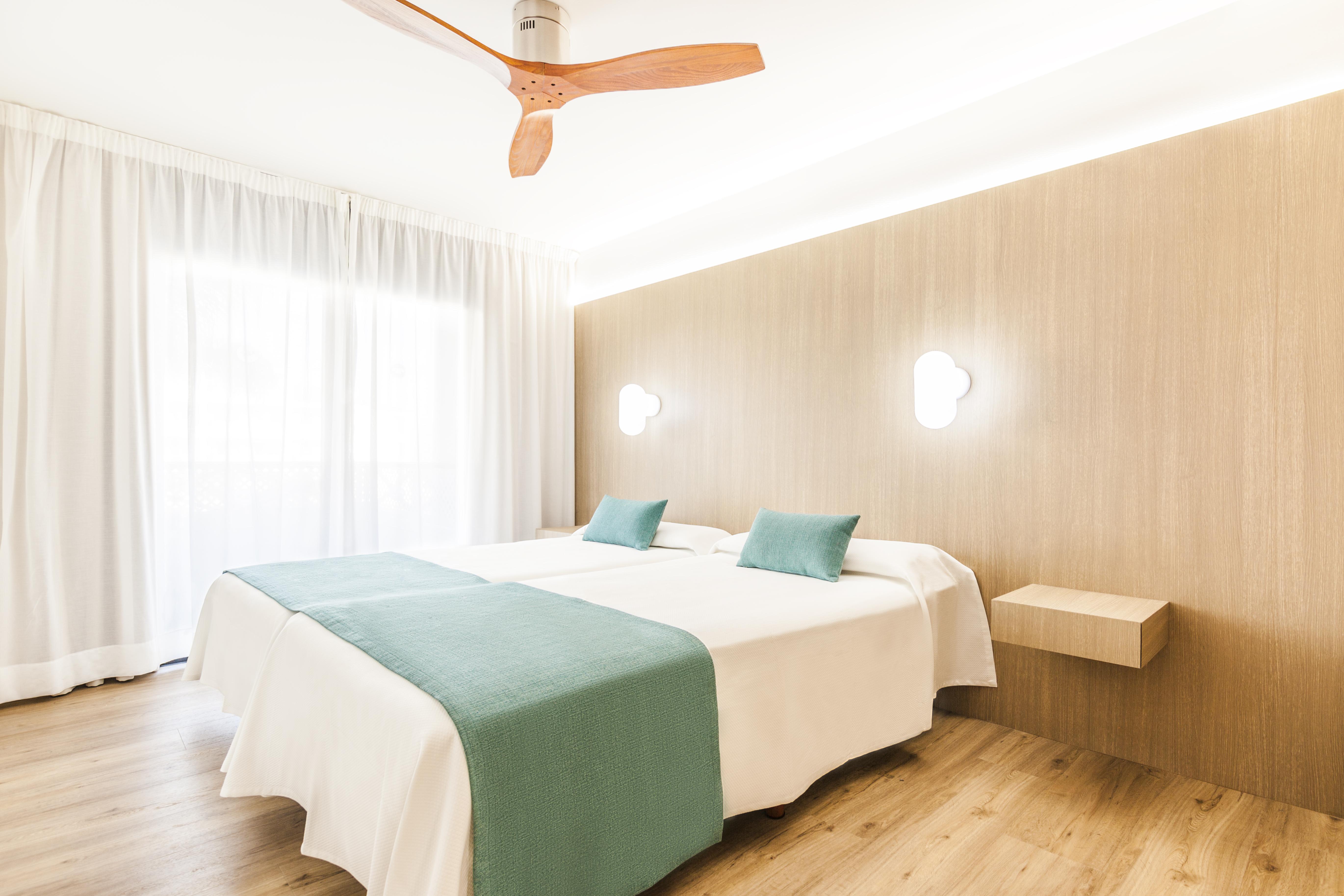 Aparthotel Parque La Paz 4*
